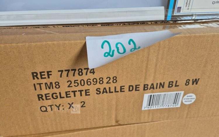 Autre Lot d’environ  600 ml Gaine renforcée (750 N) à double paroi de 50x50m marque HE  202
