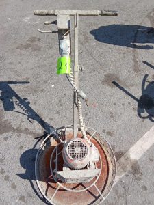Autre Talocheuse/ hélicoptère pour dalle de béton  182
