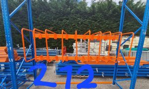 Autre Lot de 24 arceaux de protection pour racks de stockage  de 120cm x 80cm. Structu  183