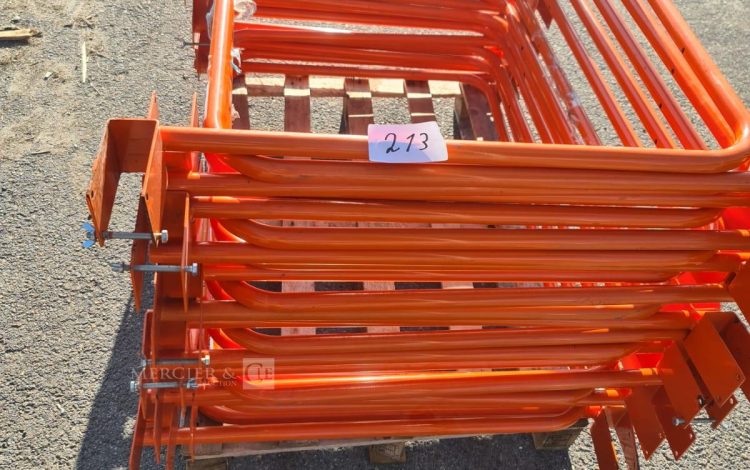 Autre Lot de 24 arceaux de protection pour racks de stockage  de 120cm x 80cm. Structu  184