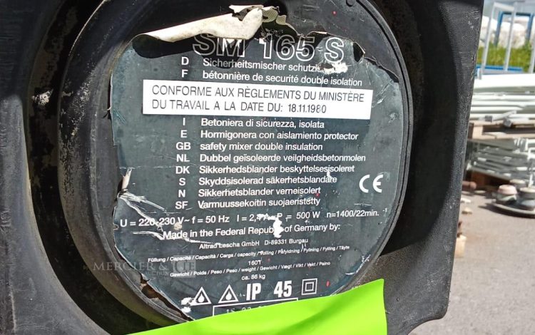 Autre Lot de 4 bouteilles d’oxygène comprimé B50-200 barre à 15°C, volume : 10,6 stm3  224