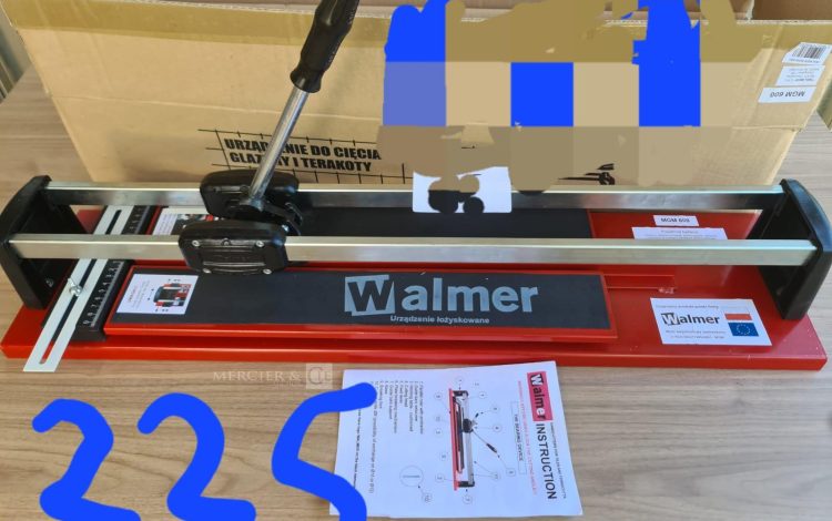 Autre Lot comprenant 2 compteur de lumière, 28 disjoncteurs de la marque SCHNEIDER mod  225