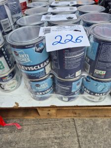 Autre Lot d’environ 50 sachets de Vis auto perceuse à tête bombée  221