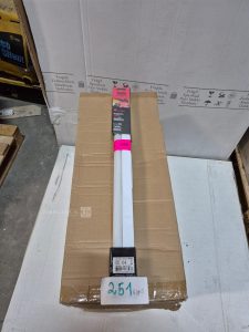 Autre Lot de 24 tubes T8 LED 9W avec starter marque holy light  244