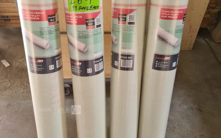Autre Lot de 11 rouleaux de maille en fibre de verre chaque rouleaux de 1mx50m 50m2 ma  223