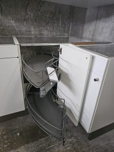 Autre Système de rangement de cuisine en tourniquet, OSKAB. Ouverture tirant droit, po  227