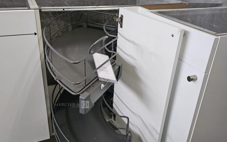 Autre Système de rangement de cuisine en tourniquet, OSKAB. Ouverture tirant droit, po  227