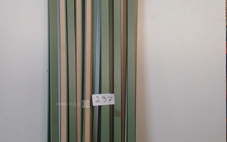Autre Lot de deux crédences couleur bois  de 3 m de la marque OSKAB  286