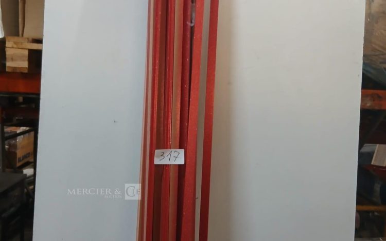 Autre Lot composé de plusieurs outils pour les véhicules de décarcération.  317