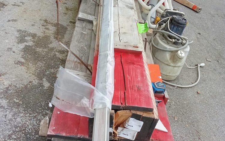 Autre Lot de 20 nez de marche de 6cmx3cmx6m  274