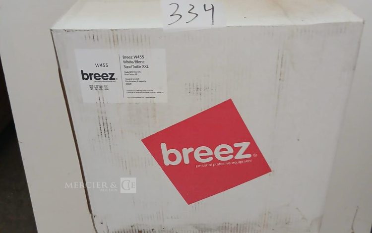 Autre Lot de poignées en inox, compatible avec la cuisine du lot 401        Contient 5  323