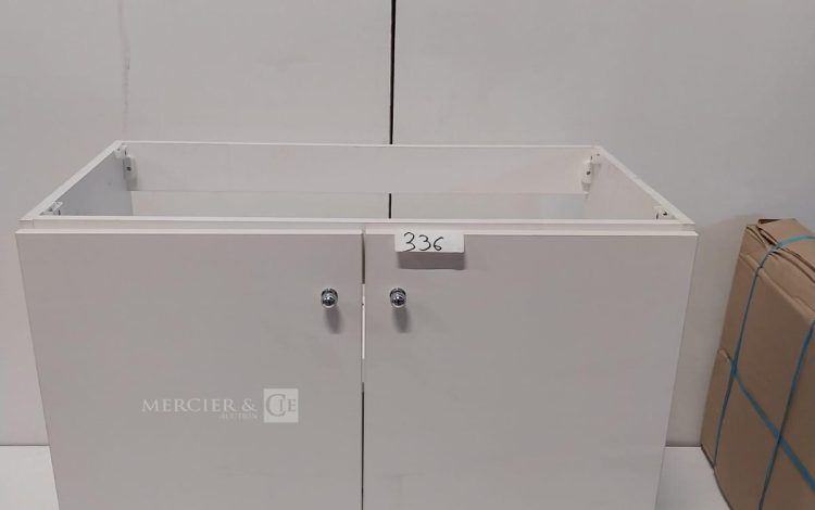 Autre Lot de poignées en laiton, compatible avec la cuisine du lot 424 Contient 6 peti  336