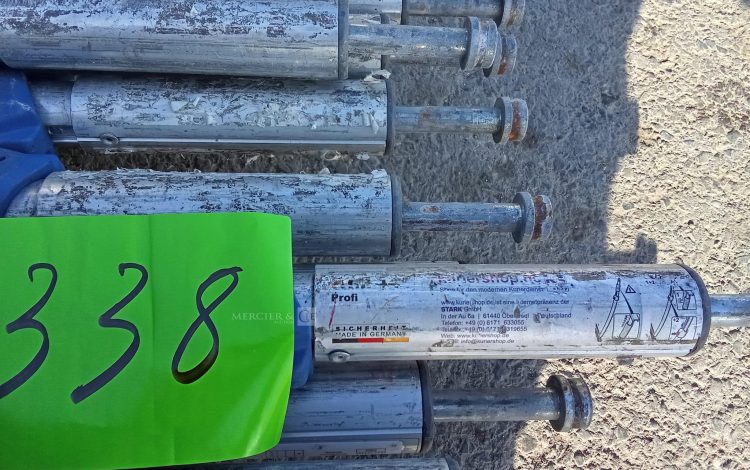 Autre Lot de 20 barres télescopique pour aménagement extérieur  281