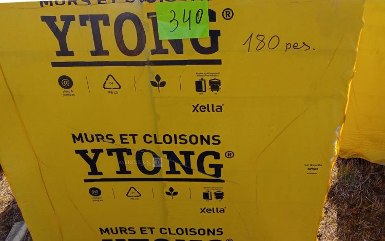 Autre Lot de 180 siporex ref:10005293, murs et cloisons YTONG. 625x150x250mm.  283