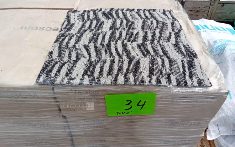 Autre Moquette en dalles de la marque TECSOM,  30