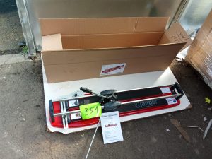 Autre Un outil de coupe de carreaux WALMER  1000  292
