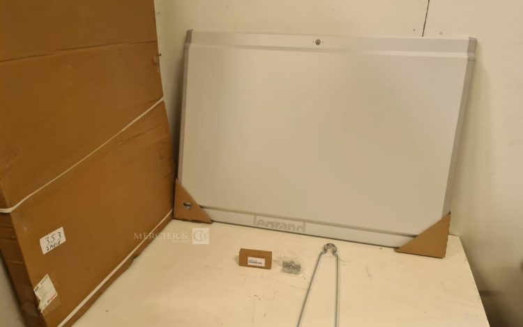 Autre Lot de 2 portes galbée métallique 021257 marque Legrand  294