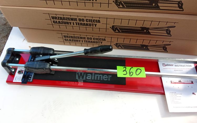 Autre Lot comprenant quatre boîtes de crédence en aluminium composite OSKAB , un fond  349