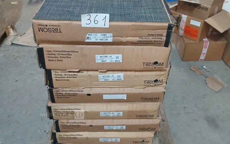 Autre Système de rangement, OSKAB. 2 étages, pour porte de 30 cm.           5 kilos ma  350