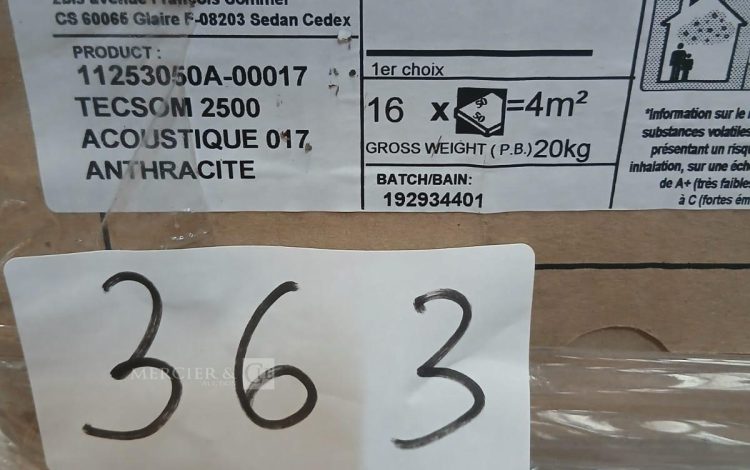 Autre Lot de poignées noir, compatible avec la cuisine du lot 451 Contient 11 petites  352
