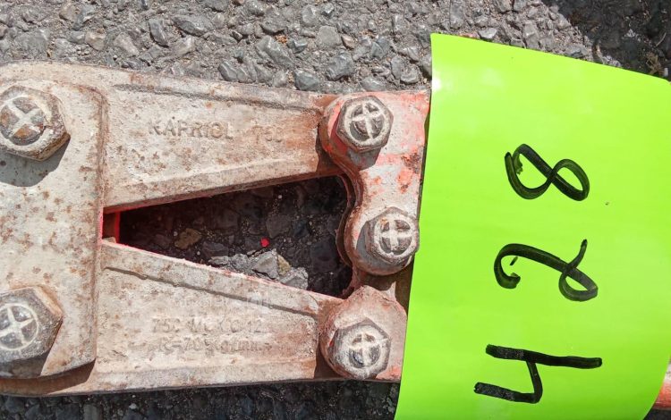 Autre Lot de 3 pince coupe boulon , 3 tailles différentes  338