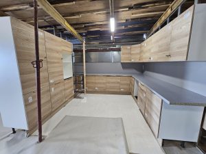 Autre Cuisine « Chêne Prestige »  Style moderne et chaleureux, marque OSKAB              345