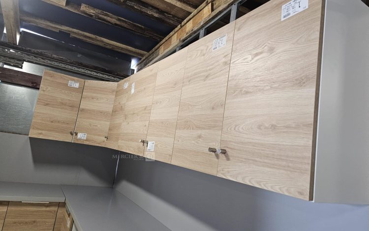 Autre Cuisine « Chêne Prestige »  Style moderne et chaleureux, marque OSKAB              345