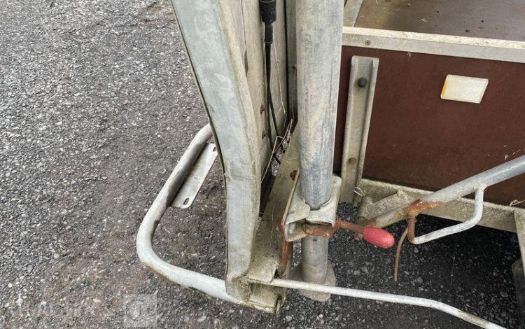 NISSEN FLECHE LUMINEUSE RABBATEMENT TRACTABLE  5852XF25