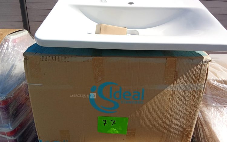 Autre Lot de deux crédences double face de 3 m de la marque OSKAB, couleur bois et gri  77