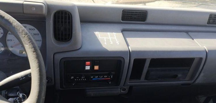 NISSAN CABSTAR E3,5T 3,0 TD 125 CV AVEC NACELLE MULTITEL ALU AF 20 M – DIESEL 4174 H BLANC 83APW59