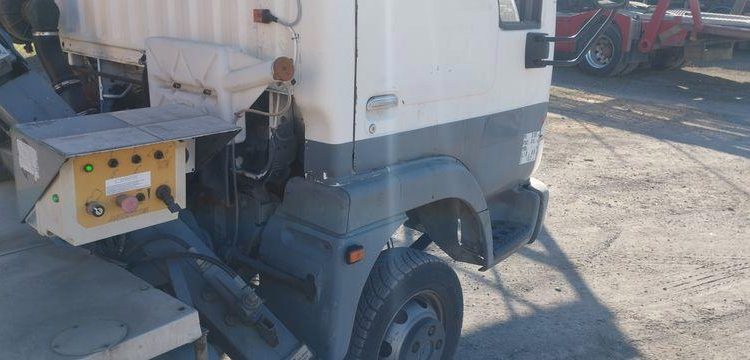 NISSAN CABSTAR E3,5T 3,0 TD 125 CV AVEC NACELLE MULTITEL ALU AF 20 M – DIESEL 4174 H BLANC 83APW59