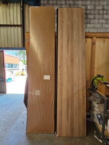 Autre Lot de deux crédences double face de 3 m de la marque OSKAB, couleur bois et gri  77
