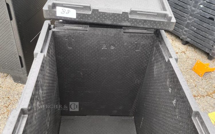 Autre Caisson de transport et de stockage frigorifique 100cm x 70cm x 103 H  78