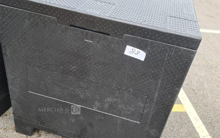 Autre Caisson de transport et de stockage frigorifique 100cm x 70cm x 103 H  78