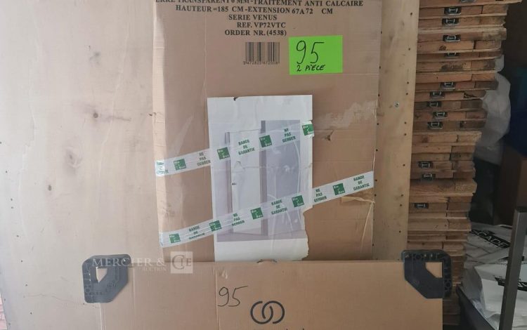 Autre Lot de racks de stockage environ 11 ml  95