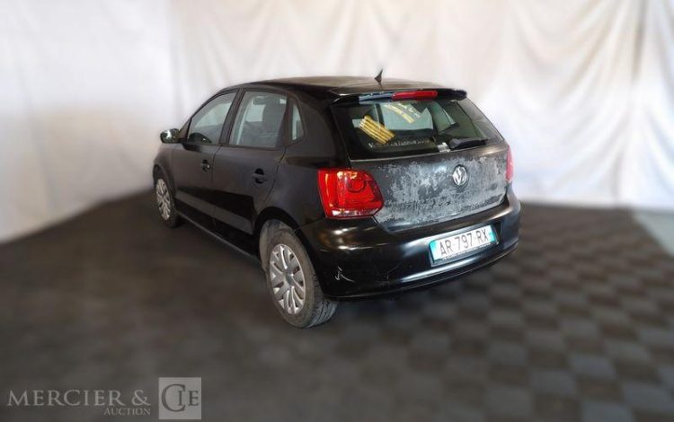 VOLKSWAGEN POLO 1.6 TDI 75CH TREND LINE NOIR AR-797-RX
