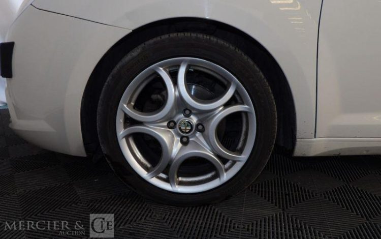 ALFAROMEO MITO 1.3 JTDM 95CH LATINA START-STOP SABLE BL-964-RV