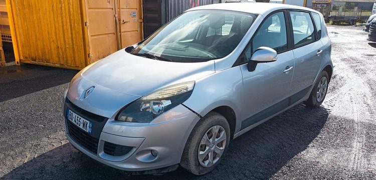 RENAULT SCENIC  BQ-455-WK
