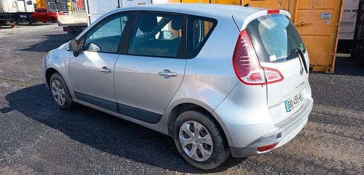 RENAULT SCENIC  BQ-455-WK