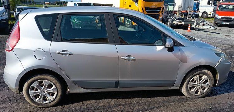 RENAULT SCENIC  BQ-455-WK