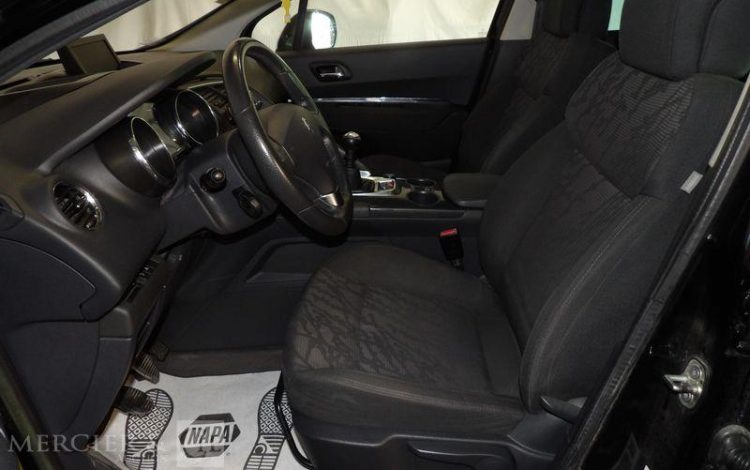PEUGEOT 3008 GENERATION-I 1.6 HDI 110CH ALLURE NOIR CF-602-KZ