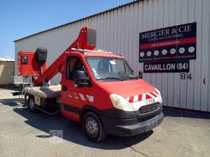 IVECO 35S12 AVEC NACELLE GSR 179T 18M  DB-689-LQ