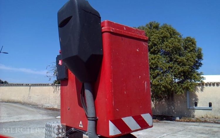 IVECO 35S12 AVEC NACELLE GSR 179T 18M  DB-689-LQ