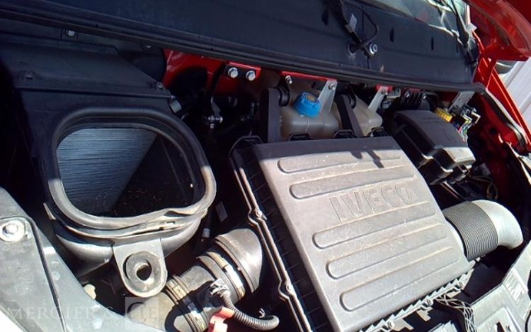 IVECO 35S12 AVEC NACELLE GSR 179T 18M  DB-689-LQ