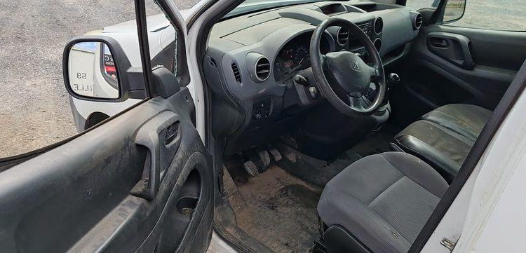 PEUGEOT PARTNER  DD-878-VM