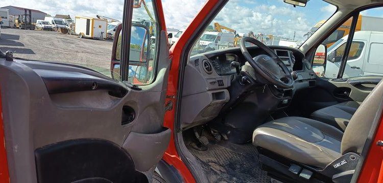IVECO 35C13 BENNE SIMPLE CABINE COFFRE  DE-027-FW