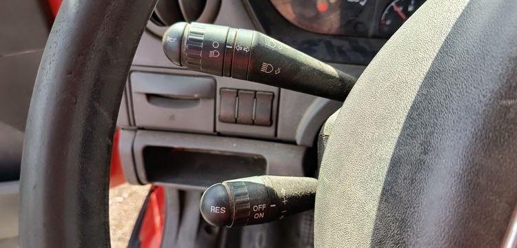 IVECO 35C13 BENNE SIMPLE CABINE COFFRE  DE-027-FW