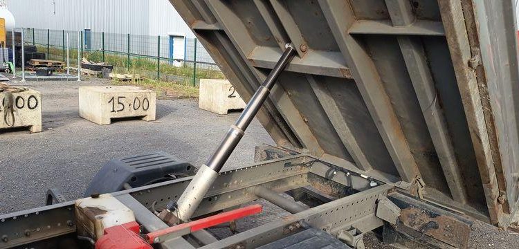 IVECO 35C13 BENNE SIMPLE CABINE COFFRE  DE-363-QS