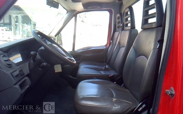 IVECO 35C13 BENNE  DE-682-AJ