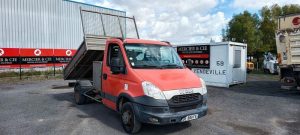 IVECO 35C13 BENNE SIMPLE CABINE COFFRE  DE-889-FV